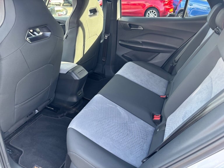  Cupra Born 170kW e-Boost V3 59kWh 5dr Auto Electric