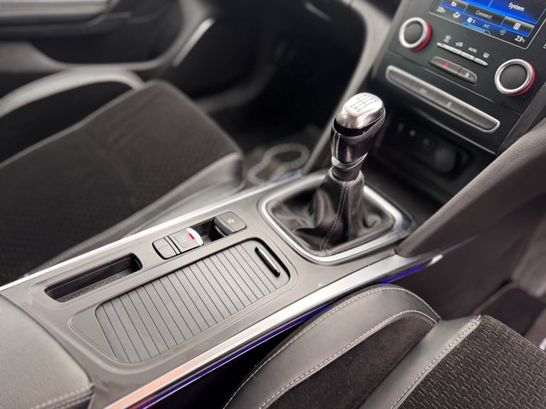 2016 Renault Megane 1.5 dCi Dynamique S Nav 5dr HATCHBACK Diesel Manual