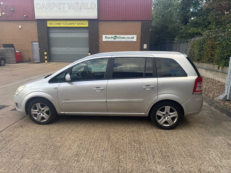10 REG VAUXHALL ZAFIRA 1.6 ULEZ FREE 7 SEATER NOT ESTIMA COROLLA VERSO TOURAN SHARAN GALAXY CRV