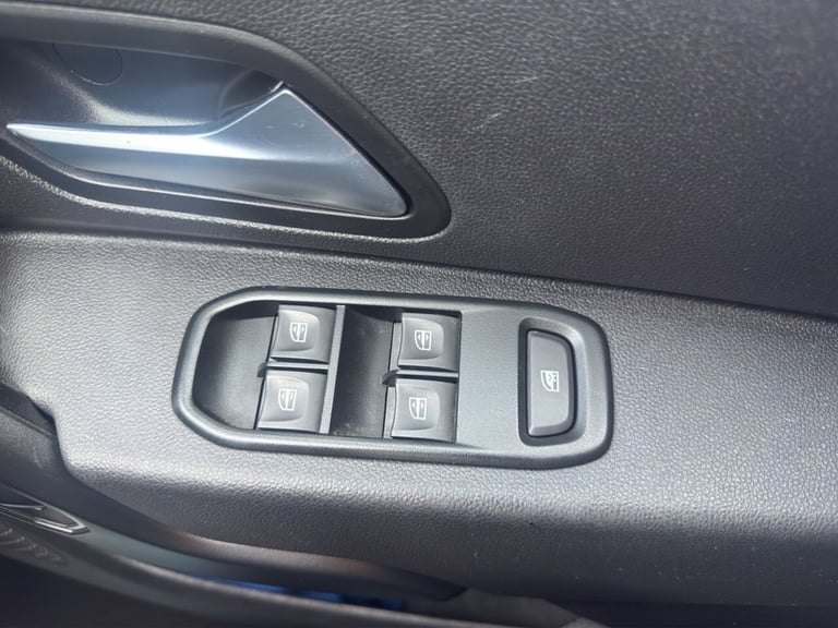 2021 Dacia Duster 1.3 TCe Comfort SUV 5dr Petrol Manual Euro 6 (s/s) (130 ps) HATCHBACK Petrol Ma...