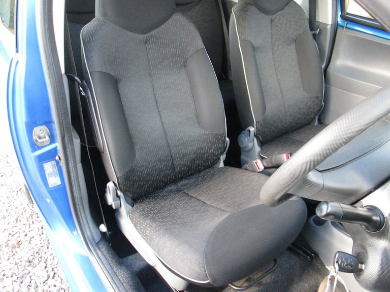 2011 Peugeot 107 1.0 Urban 3dr HATCHBACK Petrol Manual