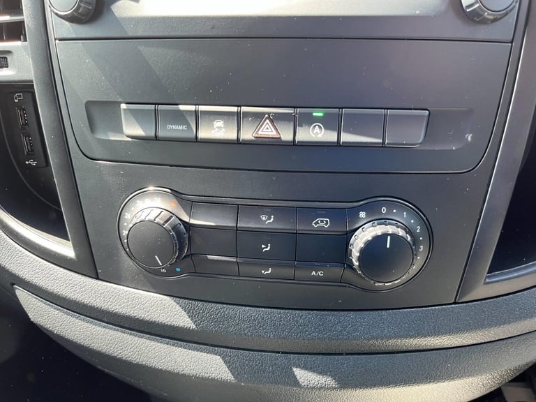 2023 Mercedes-Benz Vito 2.0 116 CDI Premium G-Tronic RWD L2 Euro 6 (s/s) 5dr (LWB) PANEL VAN Dies...