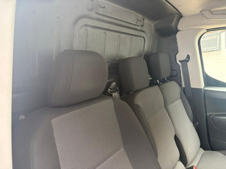 2020 Vauxhall Combo 1.6 Turbo D 2300 Sportive Panel Van 4dr Diesel Manual L1 H1 Euro 6 (s/s) (1 P...