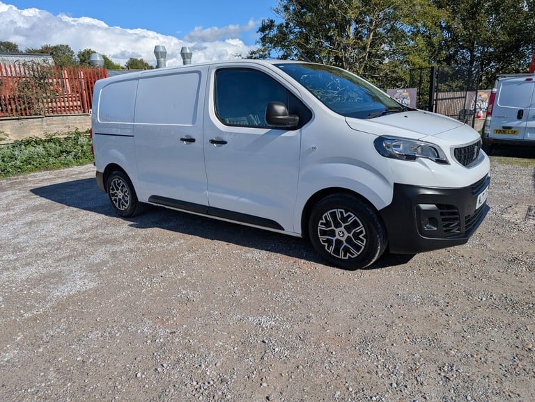 2021 Peugeot Expert 1.5 BlueHDi 1000 Professional Standard Panel Van MWB Euro 6 (s/s) 6dr PANEL V...