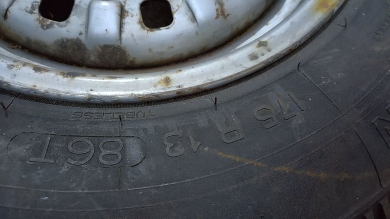 NEW tyre. Michelin mx 175/13 ford escort vauxhall astra caravan trailer