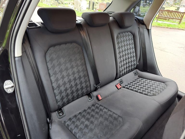 2016 Audi A3 2.0 TDI SE Technik Sportback Euro 6 (s/s) 5dr Hatchback Diesel Manual