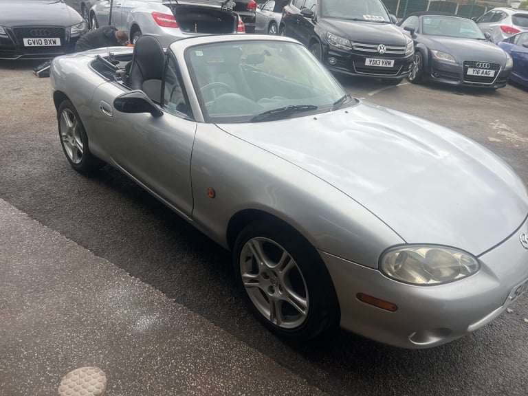 2005 Mazda MX-5 2005 1.8i Sport CONVERTIBLE FULL LEATHER FULL SERVICE HISTORY CONVERTIBLE Petrol ...