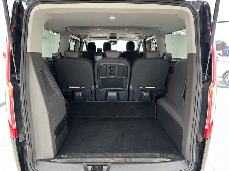 2020 Ford Tourneo Custom 2.0 EcoBlue 130ps L/R 8 Seater Titanium Auto MPV DIESEL Automatic