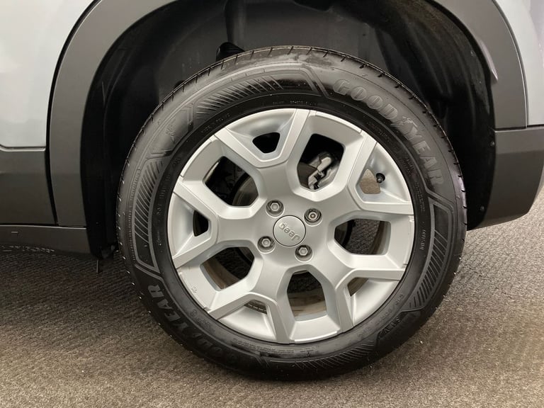 2025 Jeep Avenger Avenger 1.2 Altitude 5dr Hatchback Hatchback PETROL Manual