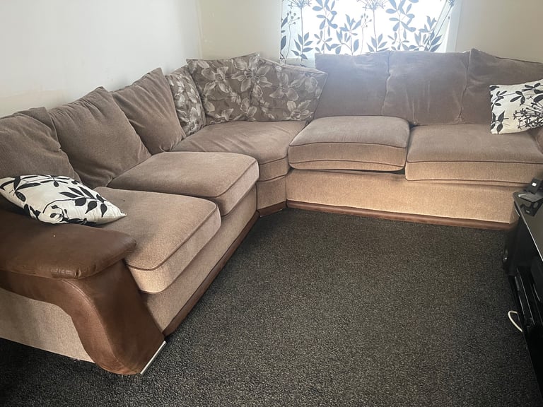 Corner couch