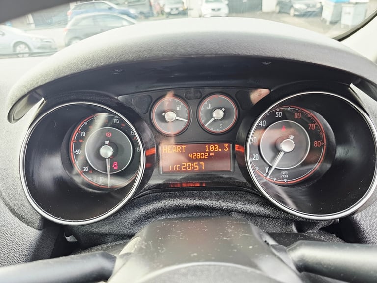 2014 Fiat Punto 1.2 GBT 3dr HATCHBACK Petrol Manual