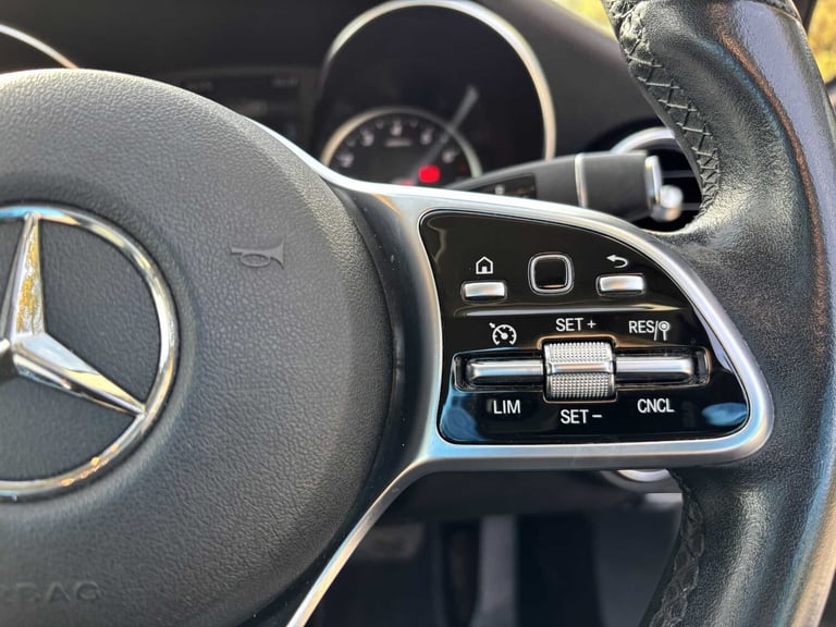 2020 Mercedes-Benz C-Class C200 Sport 4dr 9G-Tronic Saloon Petrol Automatic
