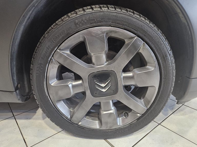 CITROEN C4 CACTUS 1.6 BlueHDi Flair 2016