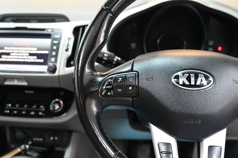 2013 Kia Sportage 2.0 CRDi KX-4 SUV 5dr Diesel Manual AWD Euro 5 (181 bhp) ESTATE Diesel Manual