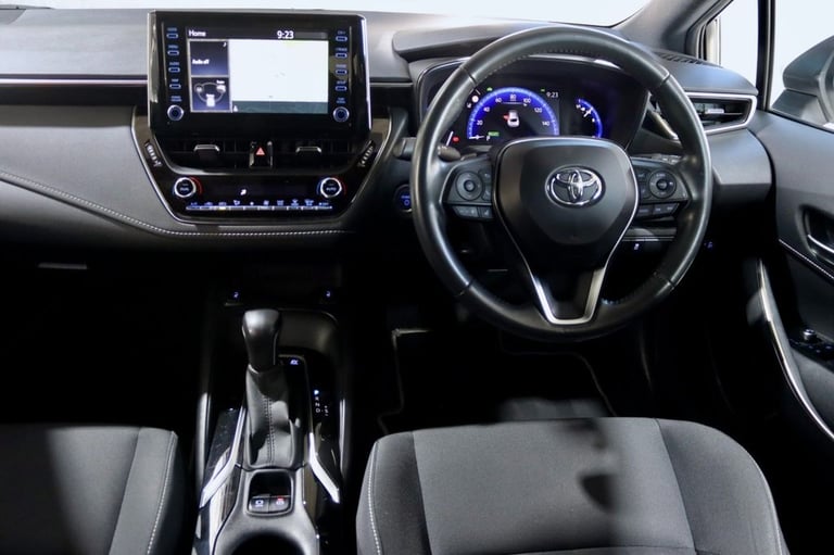 2020 Toyota Corolla 2.0 VVT-h Design Hatchback 5dr Petrol Hybrid CVT Euro 6 (s/s) (184 ps) Hatchb...