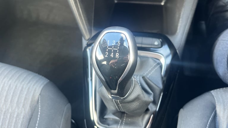 2023 Vauxhall Corsa 1.2 Design 5dr HATCHBACK PETROL Manual