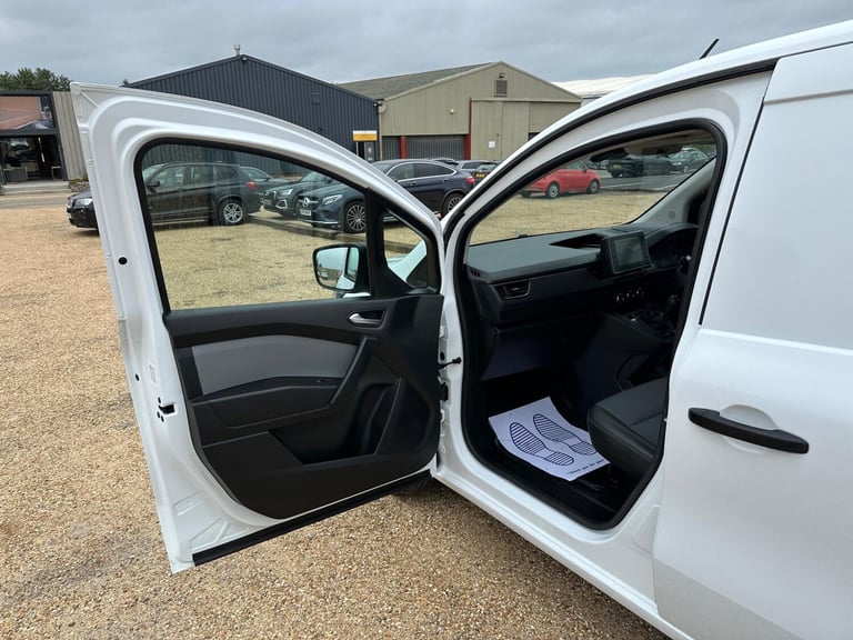 2023 Renault Kangoo 1.3 TCe ML19 Advance MWB Euro 6 (s/s) 6dr PANEL VAN Petrol Manual