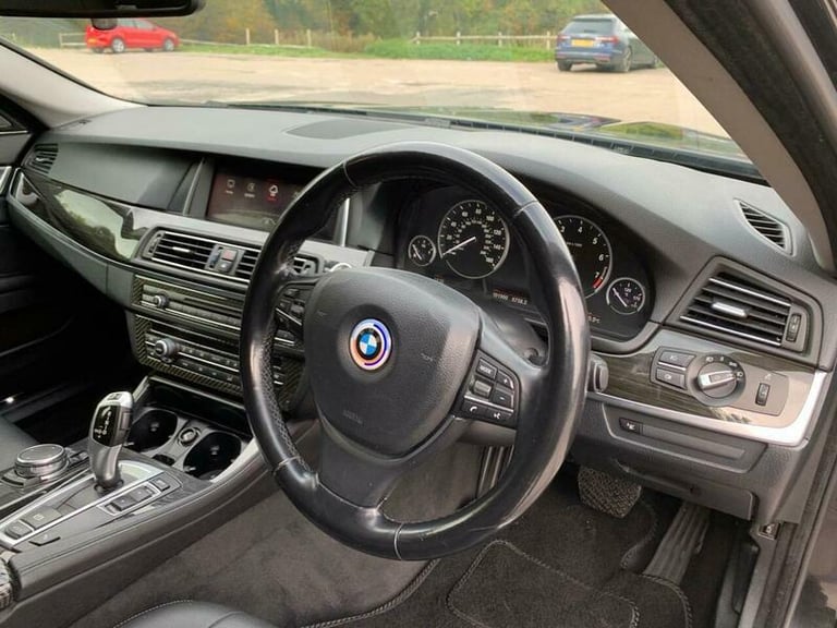  BMW 5 Series 3.0 535i Luxury Auto Euro 6 (s/s) 4dr Petrol Automatic