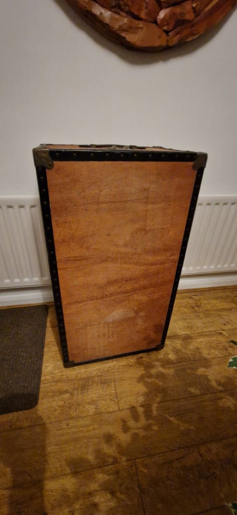 Large Chest / Overpond Trunk 1940s wood Metal Storage / Coffee Table 36"