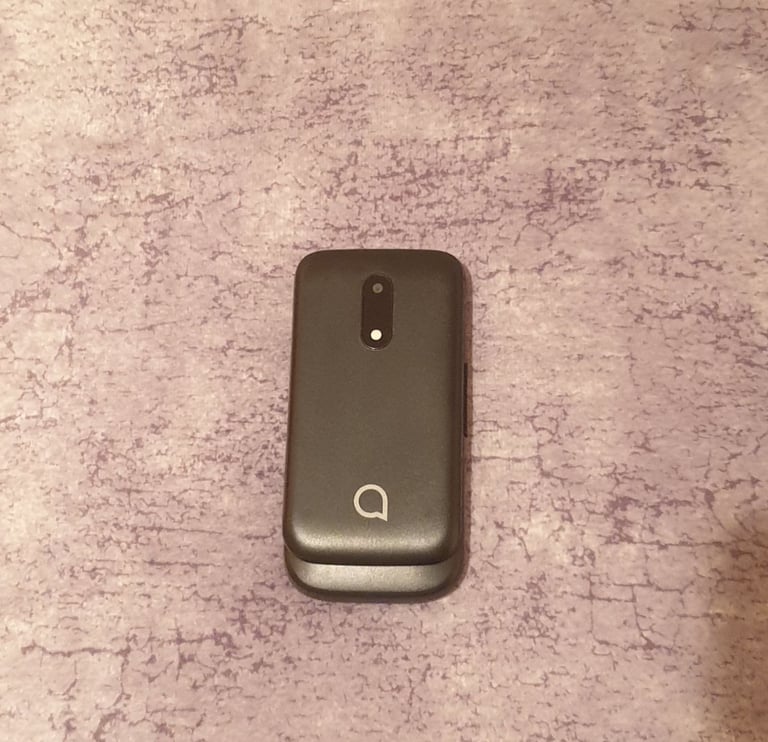 Alcatel mobile flip phone Unlocked 