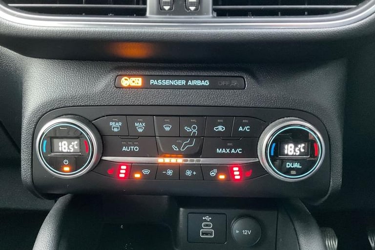 2022 Ford Kuga 1.5 EcoBoost 150 Vignale 5dr HATCHBACK PETROL Manual