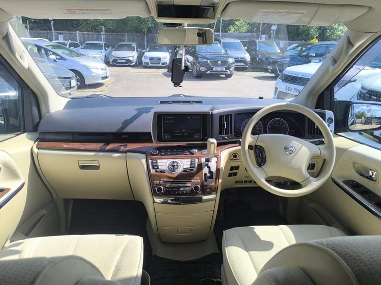 2008 Nissan Elgrand 2.5 Petrol 8 Seats Automatic Camper Van Roof LED TV ULEZ Free MPV Petrol Auto...