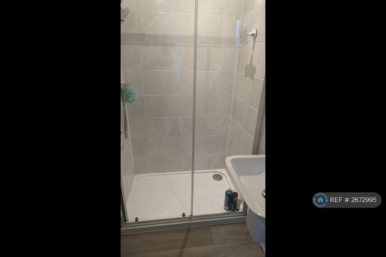 3 bedroom house in Hazel Drive, Penkridge, Stafford, ST19 (3 bed) (#2672995)