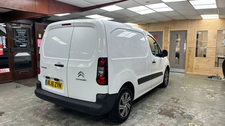 2016 Citroen Berlingo 1.6 HDi 625 Enterprise Panel Van 5dr Diesel Manual L1 (131 g/km, 75 bhp) PA...