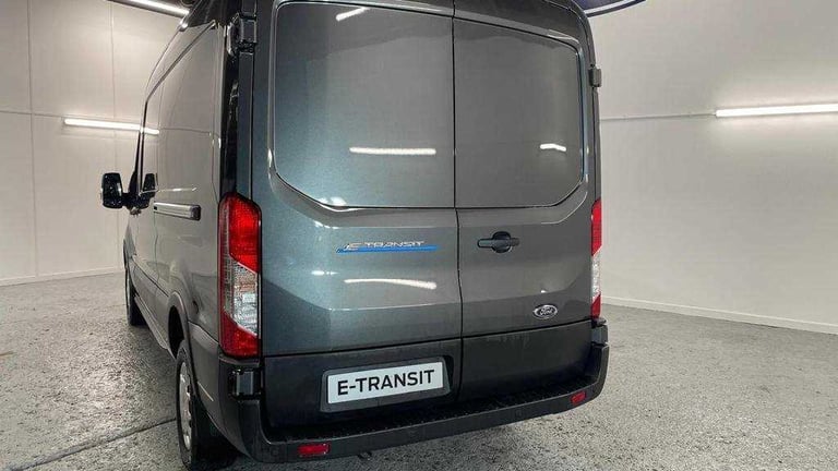  Ford E-Transit 135kW 68kWh H2 Trend Van Auto Medium Roof Van Electric Automatic