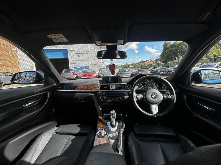 2015 BMW 3 Series Saloon (2011 - 2015) Saloon Petrol Automatic