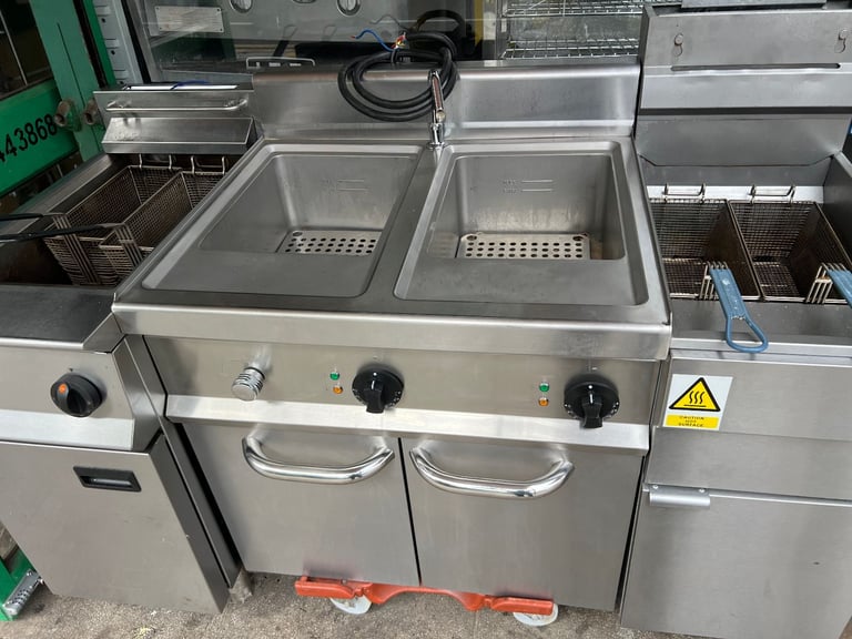 COMMERCIAL CATERING KITCHEN ELECTRIC PASTA BOILER MACHINE CAFE RESTAURANT