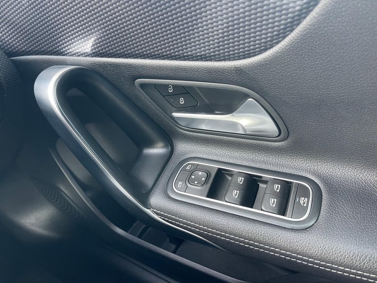 2019 Mercedes-Benz A-Class A180d Sport 5dr Auto HATCHBACK DIESEL Automatic