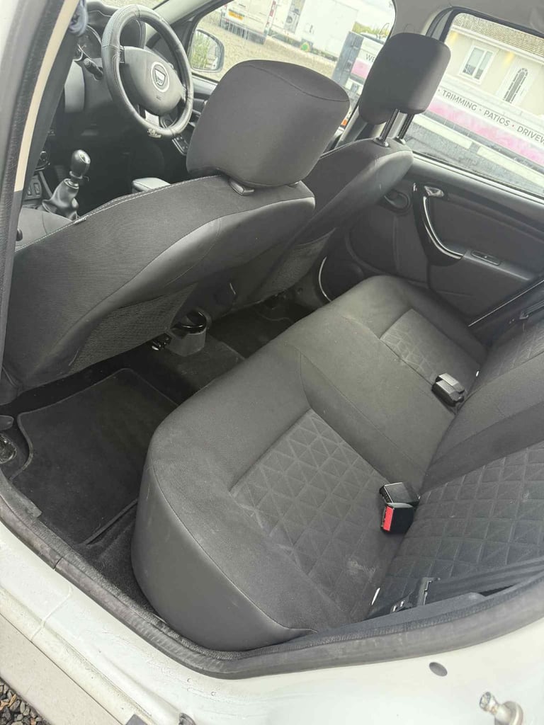 Dacia, DUSTER, Hatchback, 2015, Manual, 1461 (cc), 5 doors