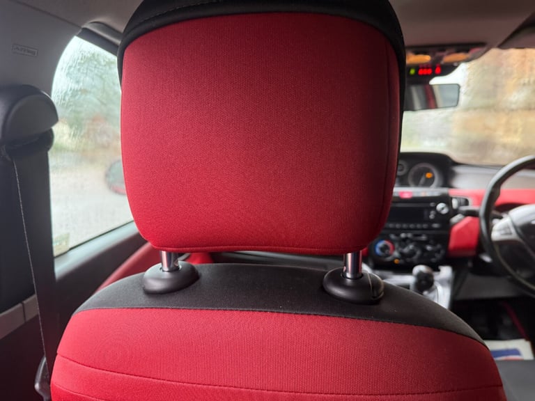 2012 Chrysler Ypsilon 1.2 Black and Red 5dr HATCHBACK Petrol Manual