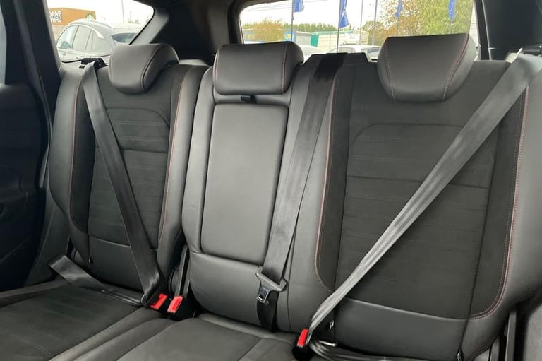 2019 Ford Kuga 2.0 TDCi 180 ST-Line Edition 5dr Manual Estate Diesel Manual