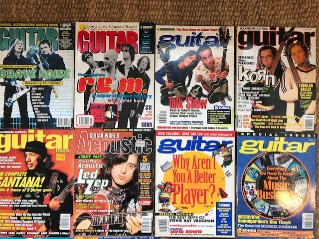 16 vintage guitar mags