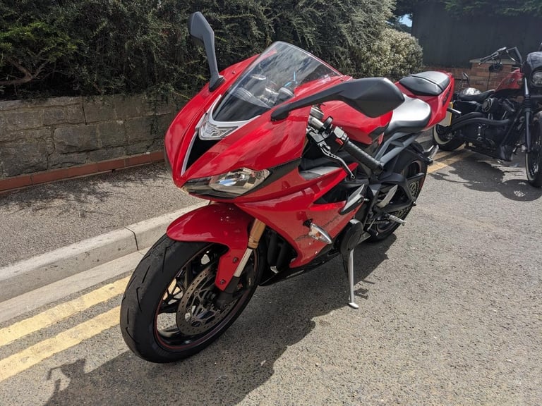 Triumph Daytona 675 2014