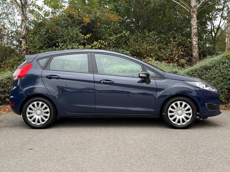 2014 Ford Fiesta 1.25 Style 5dr HATCHBACK PETROL Manual