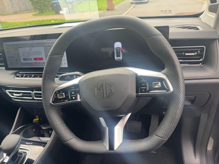 2025 MG MG HS 1.5 Hybrid+ Trophy SUV 5dr Petrol Hybrid Auto Euro 6 (s/s) (224 ps) ESTATE Petrol/E...