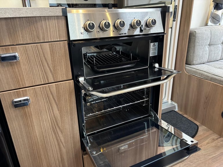 2016 SPRITE QUATTRO EW, 6 BERTH CARAVAN WITH L-SHAPED LOUNGE ...........NOW SOLD