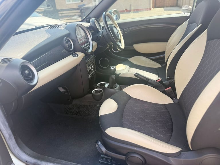 Mini Cooper SD Roadster - HPI CLear-Long MOT-Excellent Car