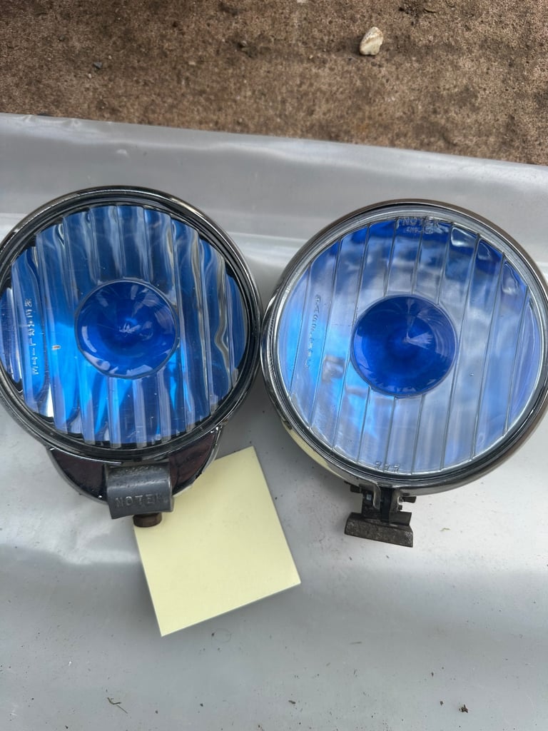 No tech spotlights