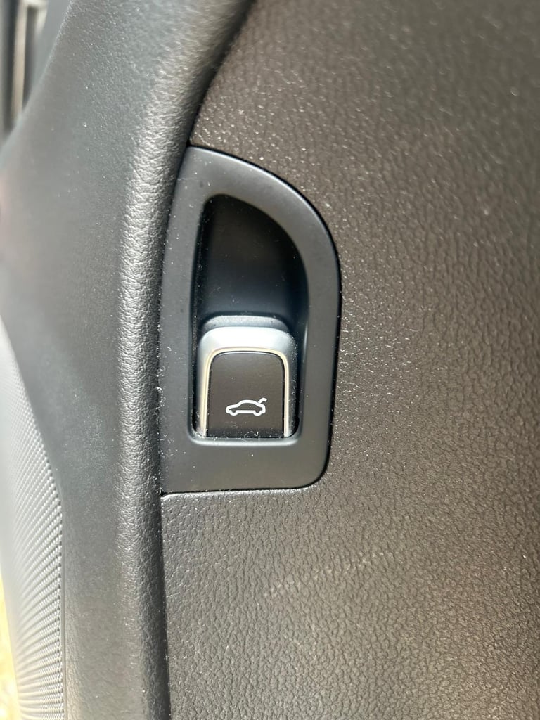 2015 Audi A4 2.0 TDI S line Euro 5 (s/s) 4dr SALOON Diesel Manual