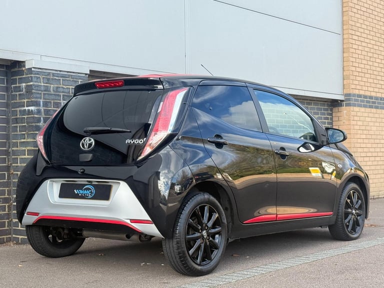 2017 Toyota AYGO 1.0 VVT-i x-press Euro 6 5dr HATCHBACK Petrol Manual