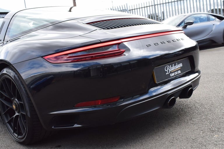 2018 Porsche 911 3.0T 991 4 GTS Targa PDK 4WD Euro 6 (s/s) 2dr CONVERTIBLE Petrol Automatic