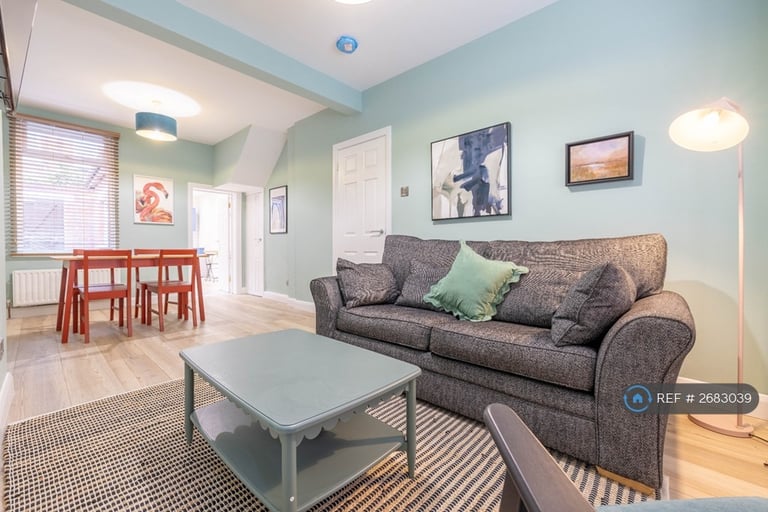 1 bedroom in Hatton Drive, Belfast, BT6 (#2683039)