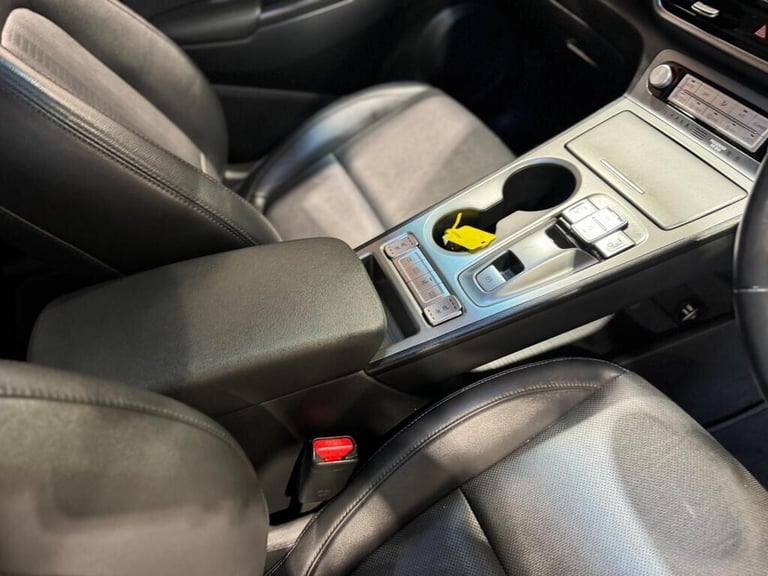  Hyundai KONA 64kWh Ultimate Auto 5dr (10.5kW Charger) Electric Automatic