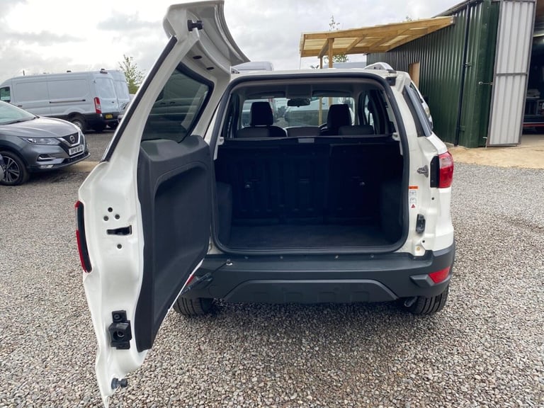 2015 Ford Ecosport 1.0T EcoBoost Zetec SUV 5dr Petrol Manual 2WD Euro 6 (s/s) (125 ps) HATCHBACK ...