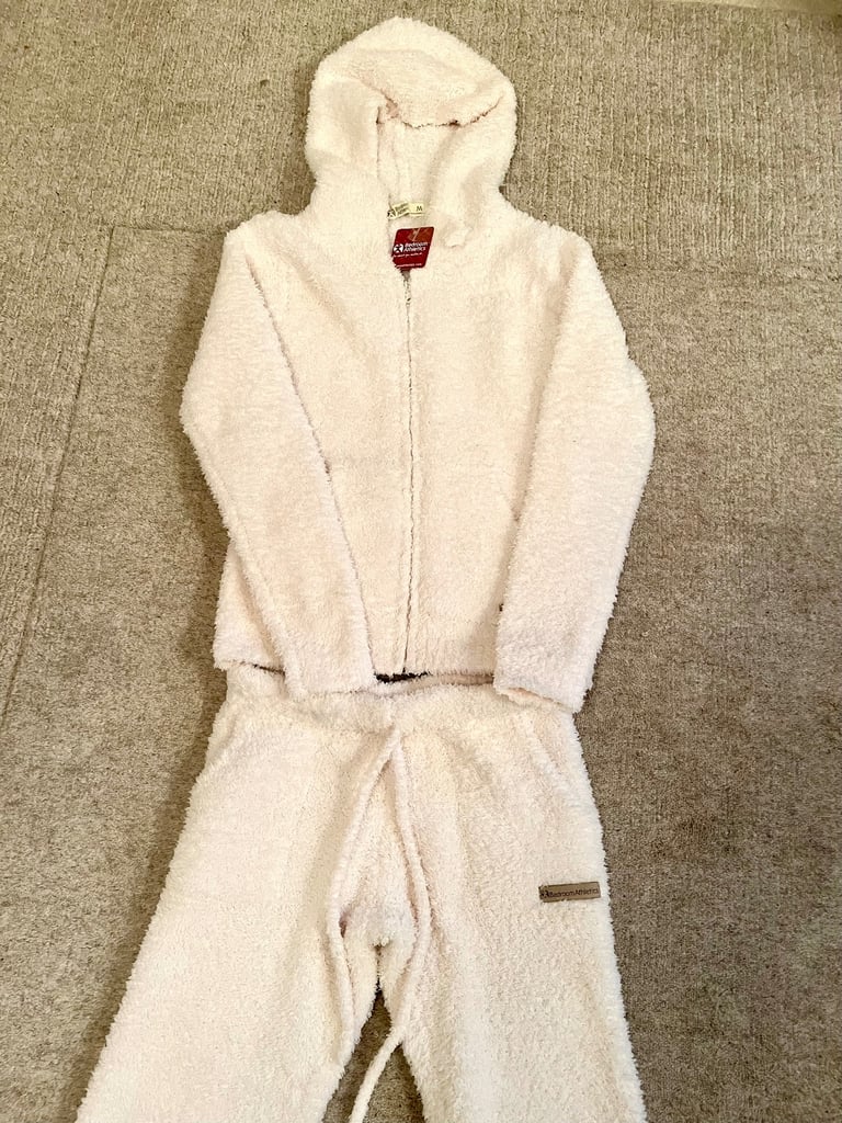 NWT Teddy Fleece Jogger & Hoody Lounge Set- Size M 10/12 Ivory
