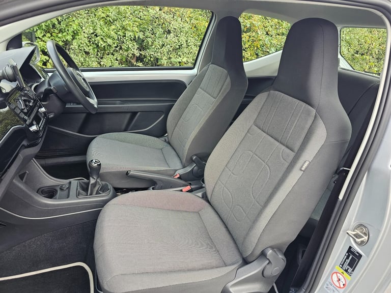 2014 Volkswagen up! 1.0 Move Up 3dr HATCHBACK Petrol Manual
